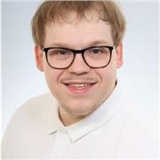 Erfahrener Student, der in Englisch Nachhilfe geben will