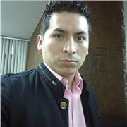 Profesor de Inglés imparte clases a jóvenes y adultos