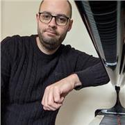 Experienced piano teacher and former university lecturer offering lessons to students of all abilities and ages