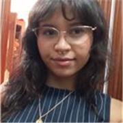 Profesora de inglés para todas las edades a través de una modalidad online