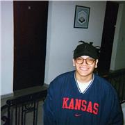 Profesor de inglés apto para todas las edades, con alto conocimiento del idioma