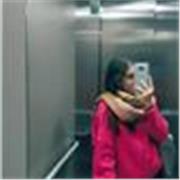 Profesora sin experiencia en este campo, pero con muchos conocimientos para enseñar