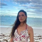 Adapto mis clases particulares al nivel de cada alumno y sus necesidades.