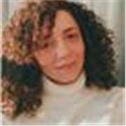 Soy profesora de inglés de secundaria. Puedo ayudarte con inglés, lengua, latín, historia y económica