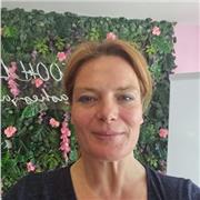 I give engaging and easy to follow Hairdressing lessons