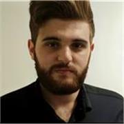 un ragazzo libanese di 30 anni , madrelingua araba , offro lezioni di arabo standard e dialetto libanese per principianti