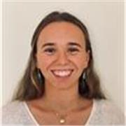 Tengo un grado en Educación Primaria, y por lo tanto puedo dar clases de Lengua Castellana y Literatura, Matemáticas, Inglés, Historia, Ciencias sociales ( Social Sciences) y Ciencias Naturales ( Natural Sciences) para niños de entre 6 y 12 años. 
