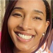 I am a patient, fun and friendly English Teacher who loves helping my students learn and communicate confidently.