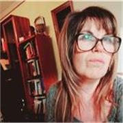 Clases particulares. Profesora de inglés y alemán para niños y jóvenes. Graduada por la universidad de Cambridge y años de estudio en Alemania. Imparto clases a alumnos de Primaria, Secundaria, Bachillerato y Evau. Preparadora exámenes de Cambridge. Exper
