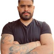 Profesor en ciencias del deporte con conocimientos extensos dirigido a personas de cualquier edad