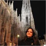 Alle prime armi con il latino? Ti aiuto io!
Sono Paola, laureata in Filologia moderna e grande appassionata di studi umanistici.