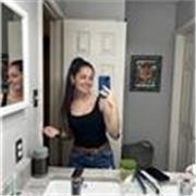 Estudiante y  profesora de español para extranjeros. Perfecta para conversación o vocabulario 