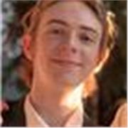 I’m a student in the uk. I’m from France and I’d love to teach my language to enthusiastic students that want to learn French 
