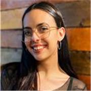 Profesora de Historia secundario y universitario