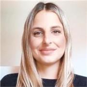 Docente especializada en Español e inglés