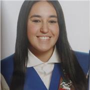 Estudiante graduada en bachillerato con francés primera lengua y título DELF B2 en francés