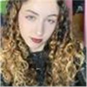 Soy estudiante de tercer curso de Psicología en la Universidad Autónoma de Madrid. Cursé el Bachillerato de Ciencias y Tecnología.