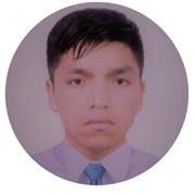 Profesor de matemáticas que imparte conocimiento a adolecentes