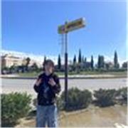 Profesor de inglés para niños en clases particulares presenciales y online