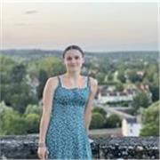 Hey je suis étudiante en kinésithérapie et je peux vous aider en mathématiques !