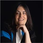 Profesor de marketing especializado en el área digital 