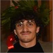 Laureato in Pianoforte presso il Conservatorio San Pietro a Majella di Napoli offre lezioni a chiunque abbia voglia di imparare ad approcciarsi al meraviglioso mondo della musica!
