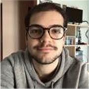 Studente universitario di lingue impartisce lezioni di inglese e spagnolo a Pescara e online