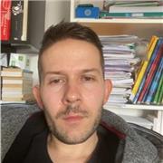 Cours de français langue étrangère pour tous les niveaux et besoins.