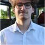 Etudiant en journalisme propose une aide à la préparation aux examens