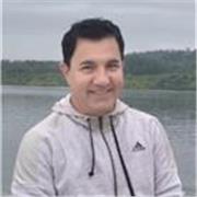 Profesor de Boxeo con gran trayectoria y certificado en curso acreditado Ministerio del Deporte y comité Olímpico. Federación Chilena de Boxeo ( Director Nacional de Estatutos y Reglamentos) Ex campeon Nacional de Boxeo y Gran trayectoria como entrenador