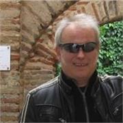 Formador en Animación Sociocultural y socioeducativa, con una extensa trayectoria en formación y Acción directa.