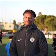 entrenador y gestor de comunicación y gestión en el fútbol