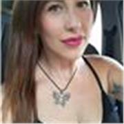 Profesora con titulación de máster universitario en educación secundaria, titulo de C1 en inglés y más de 10 años de experiencia.