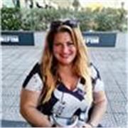 Ciao ,dimmi di cosa hai bisogno e cominciamo!