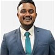 Experienced Online Math Tutor with Expertise in Sciences