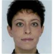 Docente di lingua francese impartisce lezione per allievi delle scuole medie e superiori