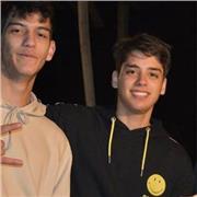 Estudiante de Astrofísica de la Universidad de Chile da clases de matemática y física para alumnos de enseñanza media/bachillerato