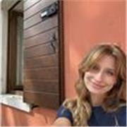 lezioni ed aiuto compiti di qualsiasi materia per bambini e ragazzi fino a superiori. Offro anche italiano per stranieri