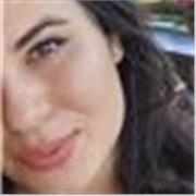 Offro la comprensione di testi di letteratura e di Italiano e offro la capacità ai bambini di amare la materia. 