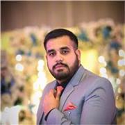 Maths tutor providing maths tution students