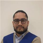 Profesor de Excel básico imparte clases a personas de cualquier edad