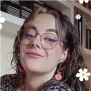 Profesora creativa y dinámica. Especializada en dibujo, ilustración y diseño de personajes.