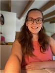 Soy una chica de 20 años, a la que le apasiona el mundo de la educación y la enseñanza. soy estudiante universitaria de 3º del doble grado de educación infantil y primaria; y, me encantaría poder ayudar a los niños que necesiten clases particulares