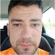 Profesor de matemáticas y otras materias, titulado en educación infantil y amplia experiencia en el cuidado y formación de niños y