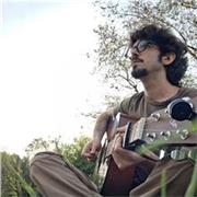 studente al conservatorio A. Boito di Parma Offre lezioni individuali di chitarra sia per grandi che per piccini!