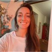 Licenciada en Psicología, profesora de la universidad en Argentina y apasionada por la enseñanza y la profesión 