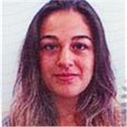 Profesor de español imparte clases a todas las edades