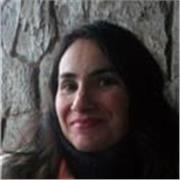 Soy hablante española nativa, Licenciada y Magíster en Educación, con más de 16 años de experiencia entregando clases de español.