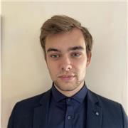 Etudiant en école d'ingénieur cherchant à transmettre son savoir sur les mathématiques et les exigences du post BAC le week-end