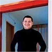 Licenciado en educación mención Castellano y Literatura con mas de 13 año de esperiencia en el area de la enseñanza